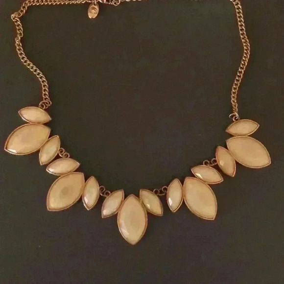 🛍 3 for $20 Necklace - Picture 2 of 2